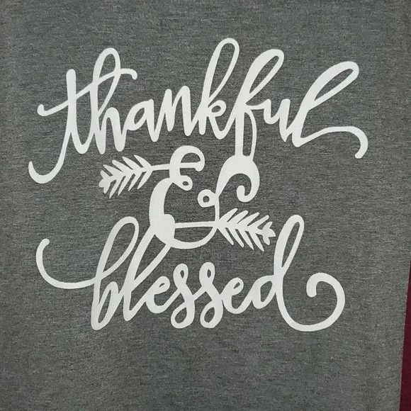 "Thankful and Blessed" Gray 3/4  Maroon Sleeve Womens Shirt Size XL - Picture 2 of 6